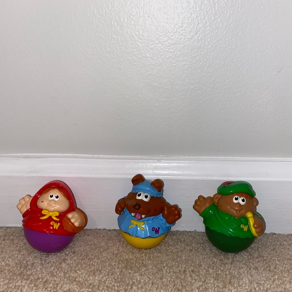 Vintage 2004 Lot of 3 Hasbro Little Red Riding Hood, the Wolf and Woodsm…